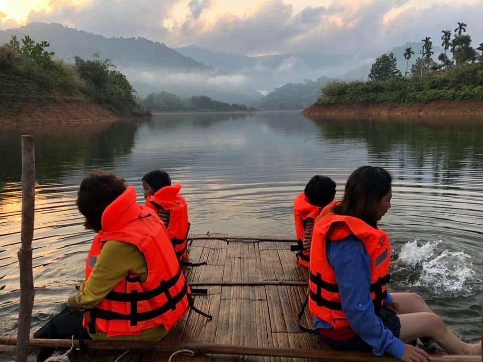 Baanhatsompaen Homestay Ranong Dış mekan fotoğraf