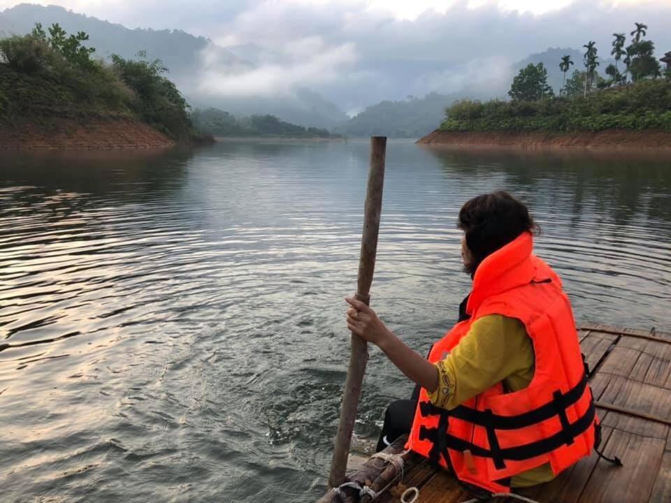 Baanhatsompaen Homestay Ranong Dış mekan fotoğraf