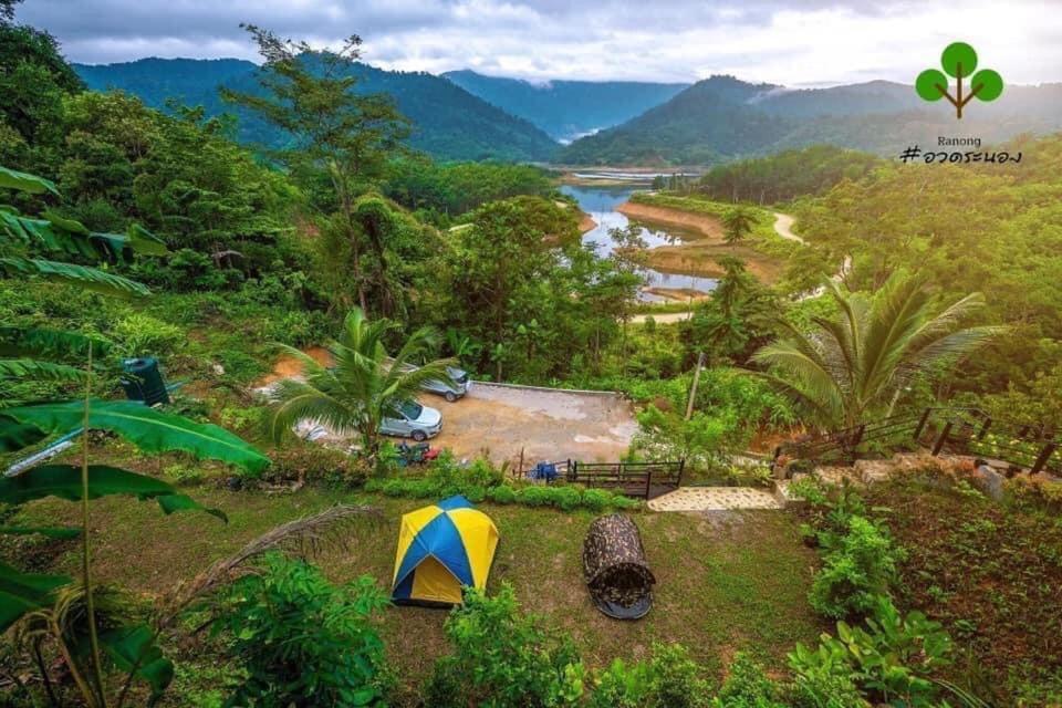 Baanhatsompaen Homestay Ranong Dış mekan fotoğraf