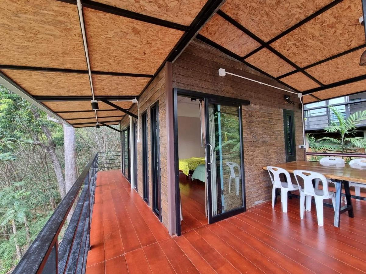 Baanhatsompaen Homestay Ranong Dış mekan fotoğraf