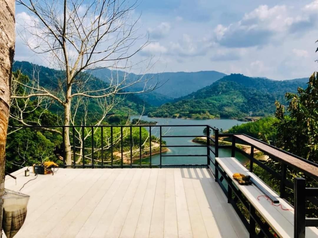 Baanhatsompaen Homestay Ranong Dış mekan fotoğraf