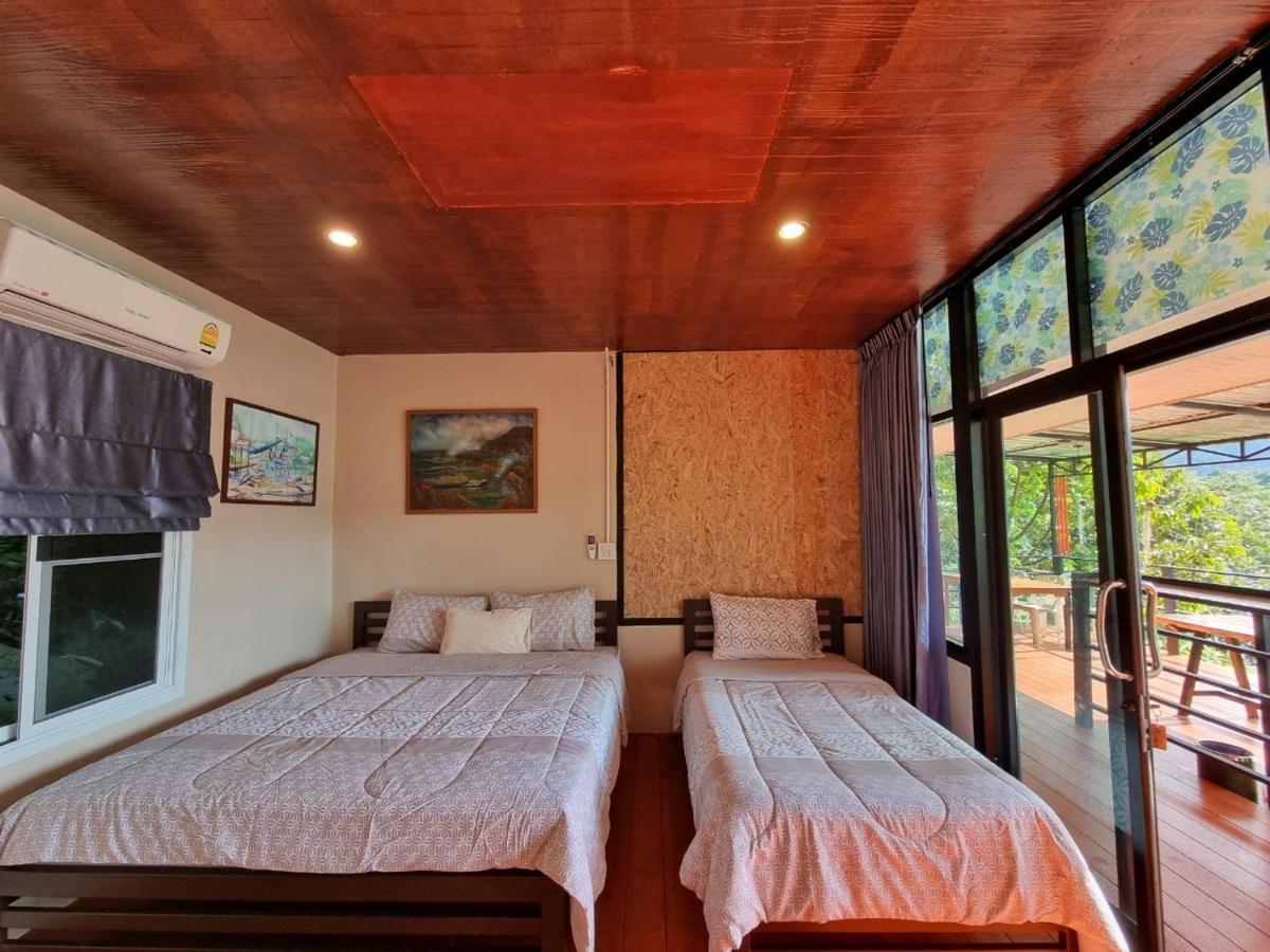Baanhatsompaen Homestay Ranong Dış mekan fotoğraf